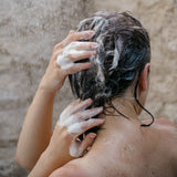 Haarshampoo mit intensiver Feuchtigkeitspflege für trockene und dicke Haare